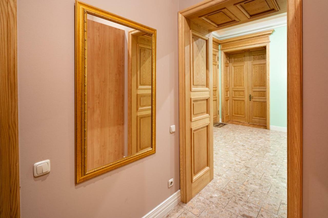 Old Riga 2 Bedroom Vecpilsetas Street Apartment Kültér fotó