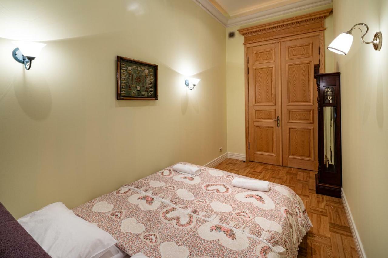 Old Riga 2 Bedroom Vecpilsetas Street Apartment Kültér fotó